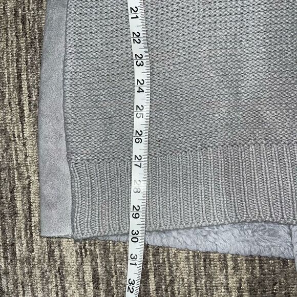 Mod Black Label Womens Medium Suede Front Cardigan Sweater Gray Faux Fur Long - Picture 8 of 8